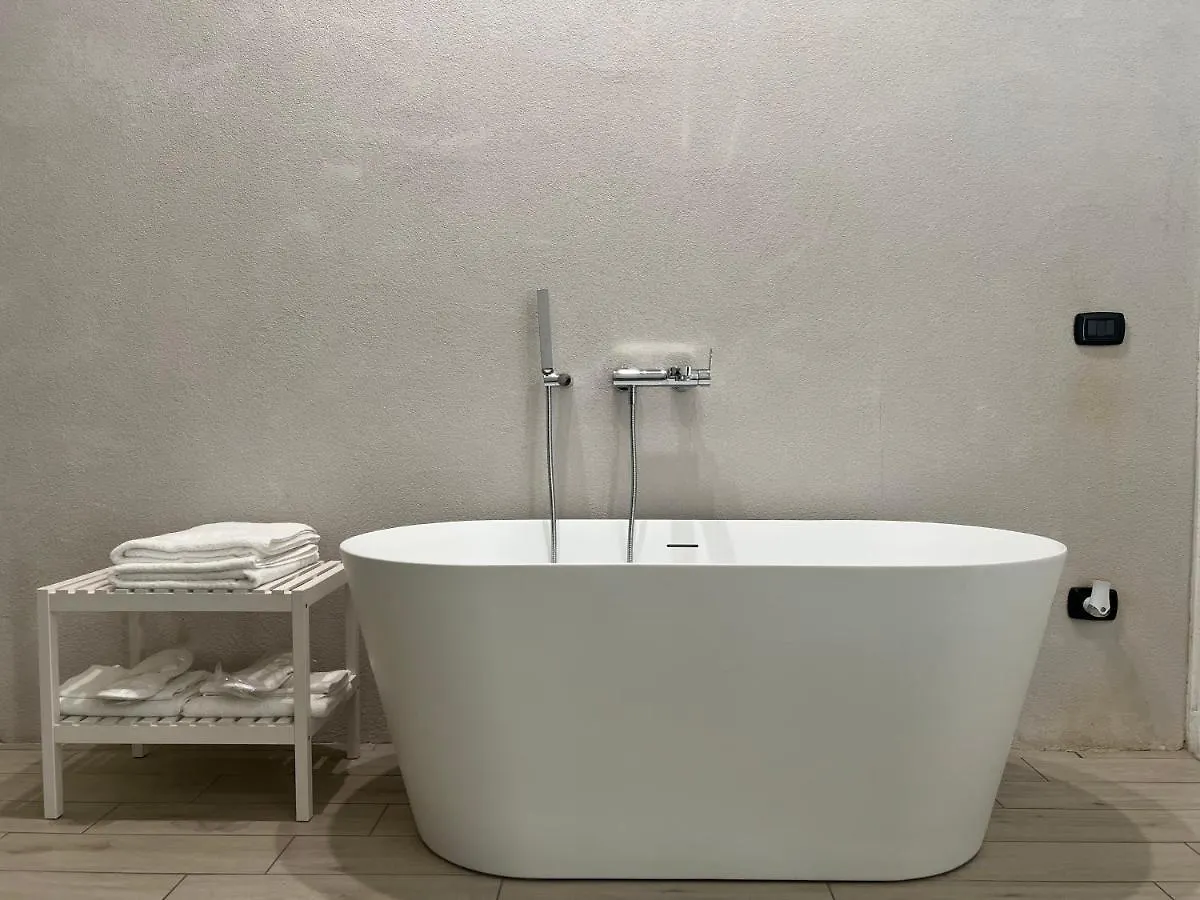 La Piazza Suite Naples Bed & Breakfast