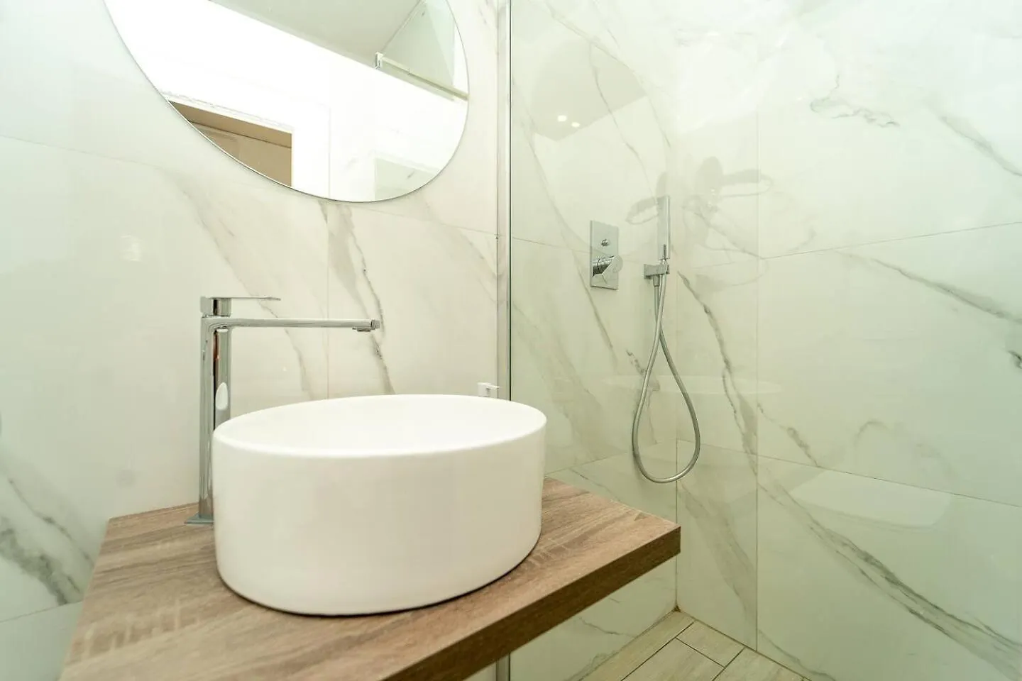Bed & Breakfast La Piazza Suite Naples Italy
