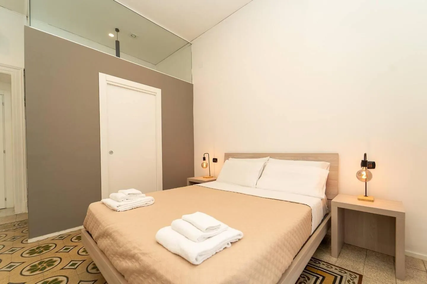 La Piazza Suite 那不勒斯 0*,